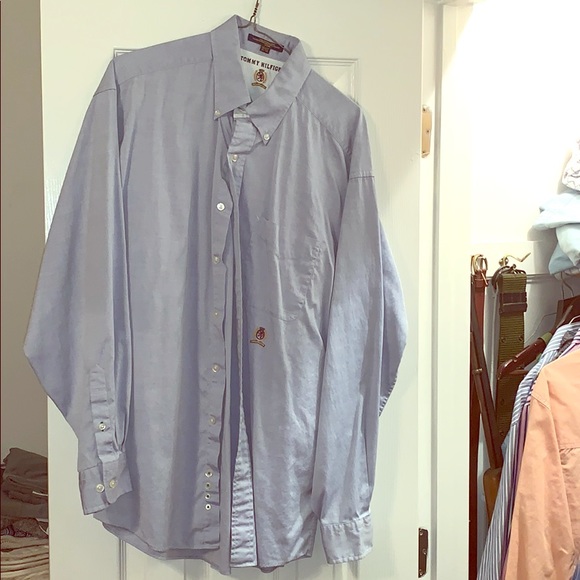 Tommy Hilfiger button up - Picture 1 of 3